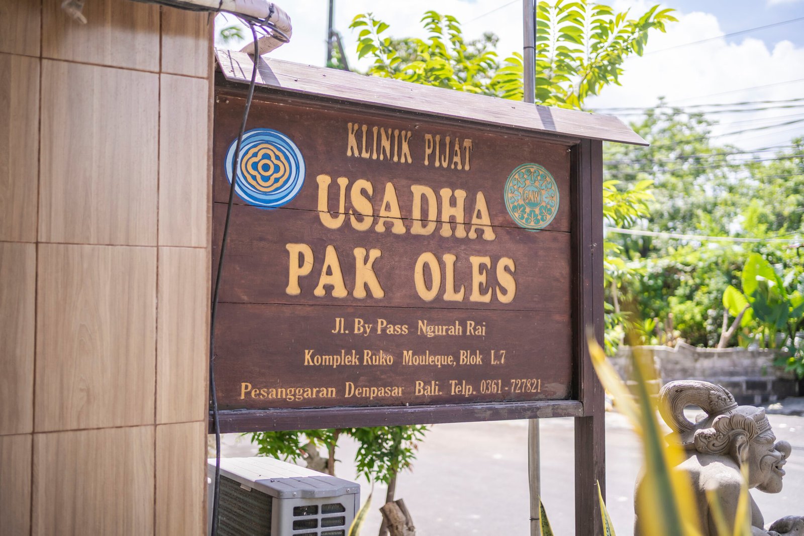 Usadha Pak Oles